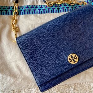 Authentic Tory Burch Emerson Leather Bag